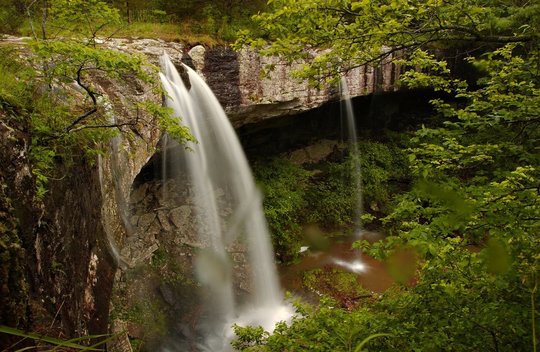 Arkansas_Harrison-Buffalo-River-Waterfall.jpg