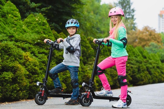 Elsparkesykkel barn - kred Shutterstock-Tryg Forsikring.jpg